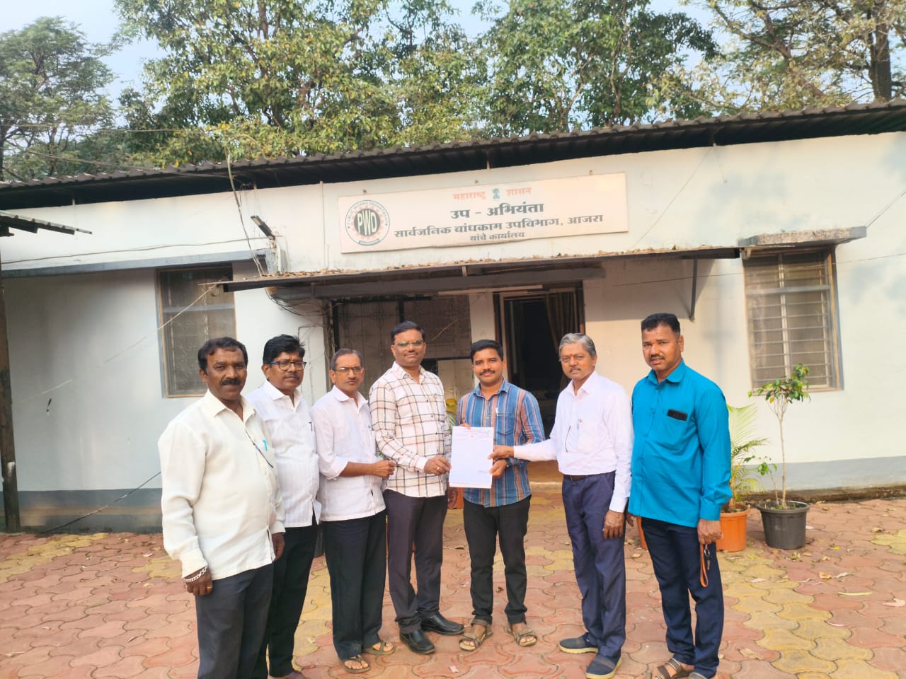 Chandgad road villagers demand